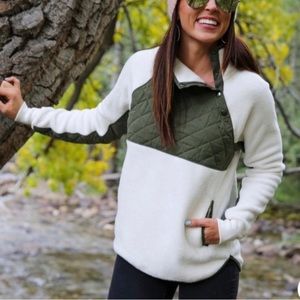 Abercrombie & Fitch Asymmetrical Snap Up Fleece